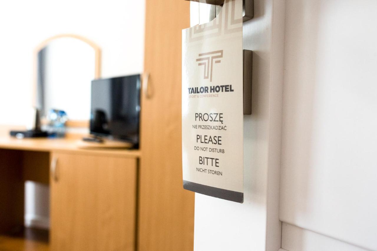 Tailor Hotel Sport & Conference モロンク エクステリア 写真