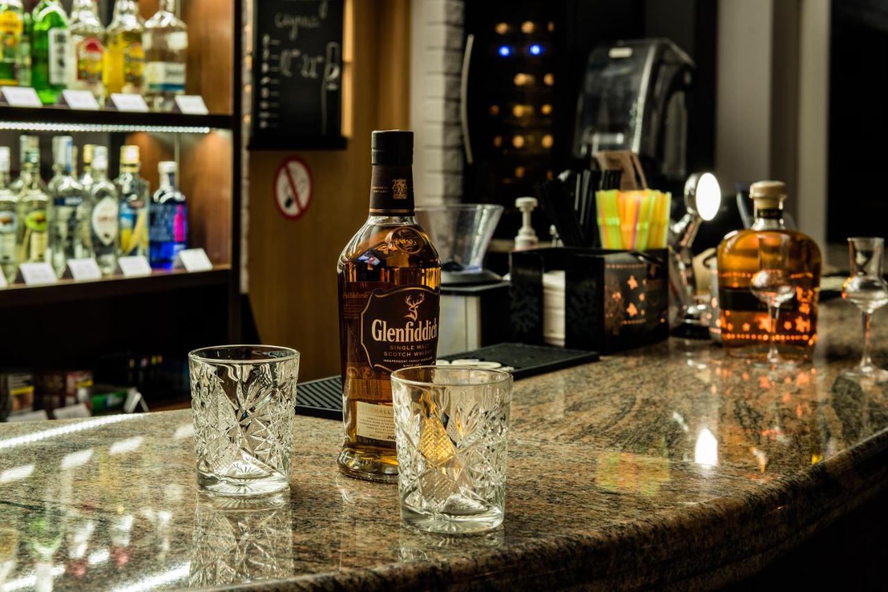 Tailor Hotel Sport & Conference モロンク エクステリア 写真